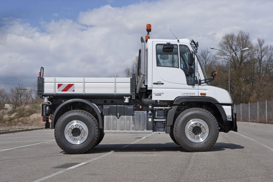  Mercedes-Benz Unimog 2013 года  (фото 33 из 64)